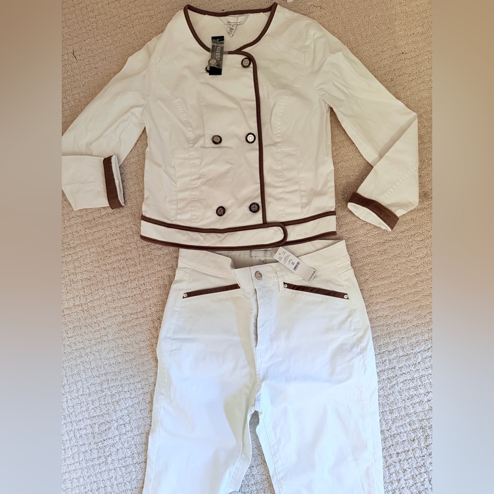 NWT White House Black Market Suit sz 6